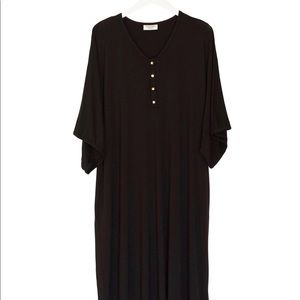 Dwell and Slumber Caftan in Onyx